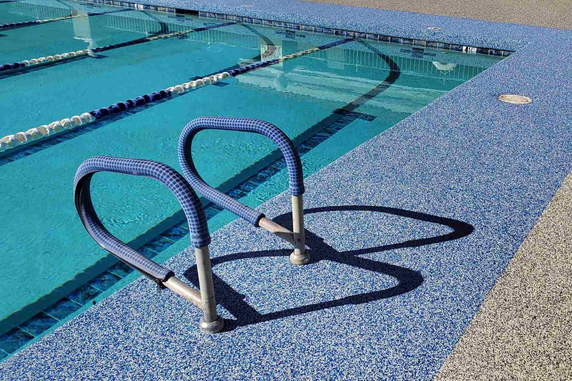 pool deck resurfacing